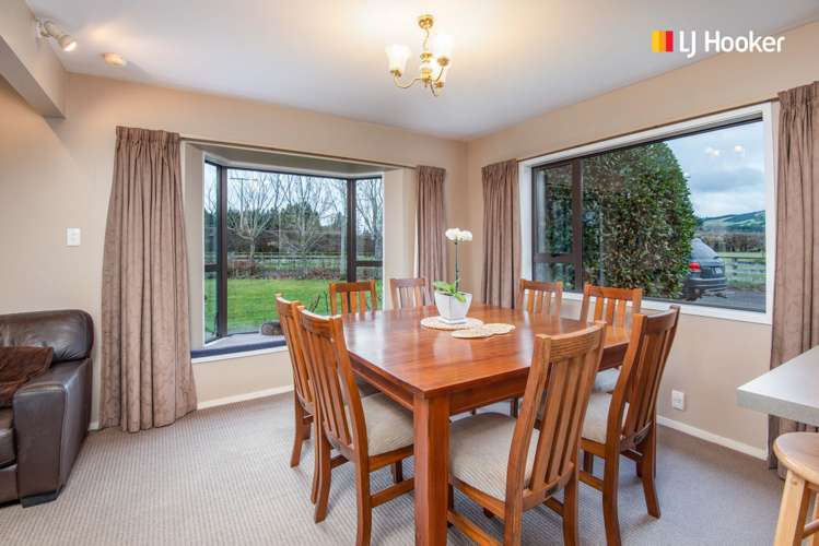 8 Rutherford Road Mosgiel_12