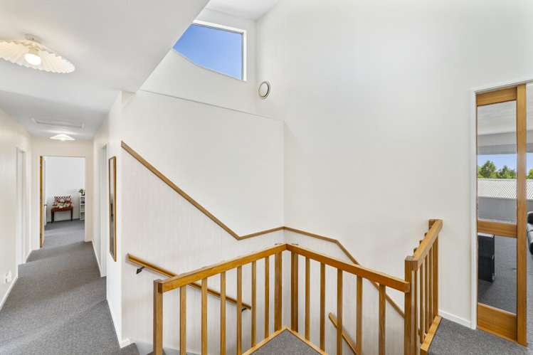 23 Washbourn Drive Richmond_12