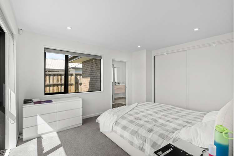14 Lovelock Avenue Rolleston_8