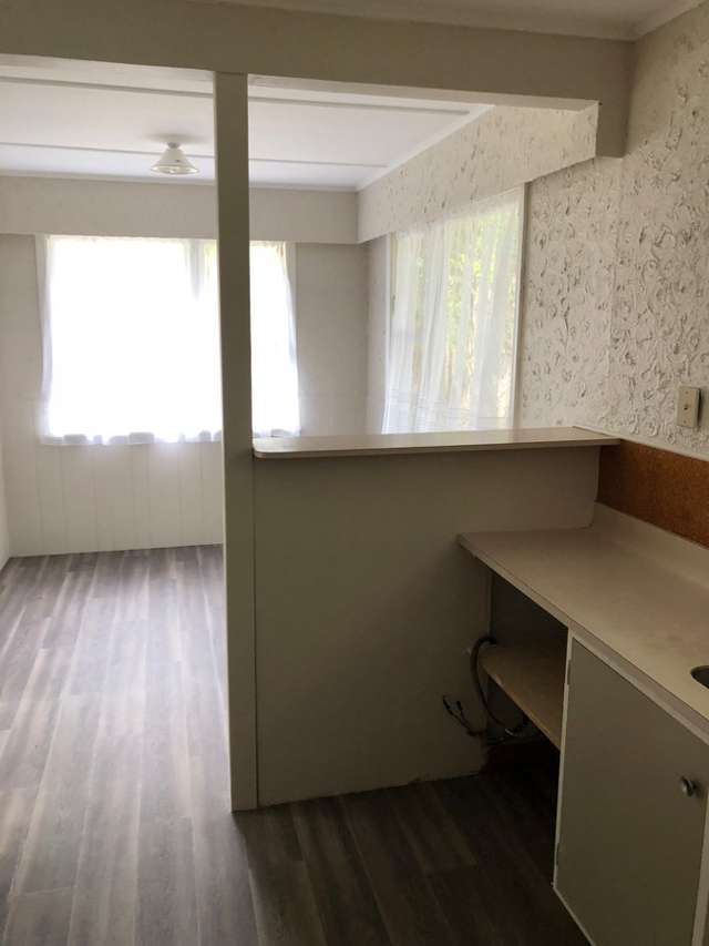 7 Reid Road Wainuiomata_2