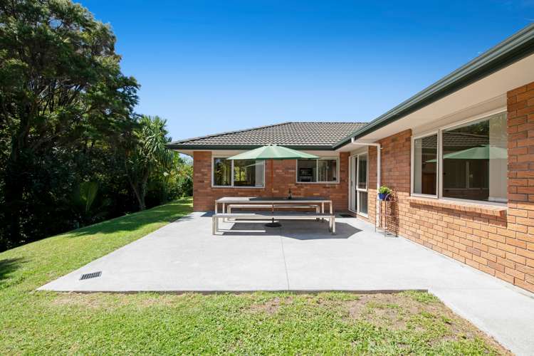 19 Grovenor Drive Orewa_32