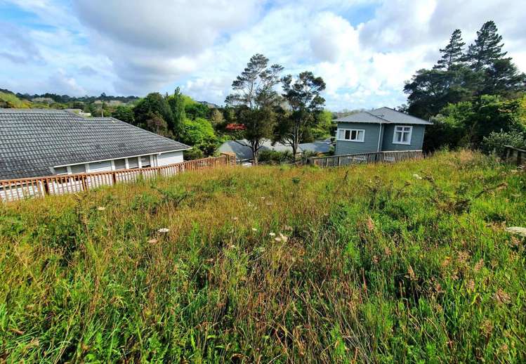 16 Awarangi Rise Oratia_5