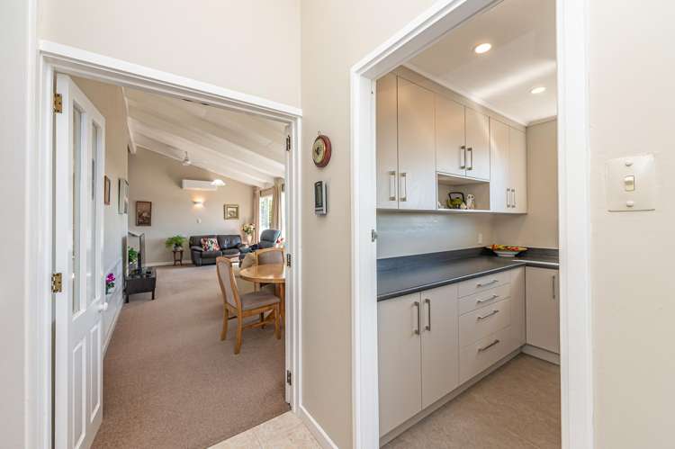 54 Wairere Road Bastia Hill_12