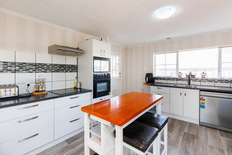 7 Dunallen Avenue Marton_6