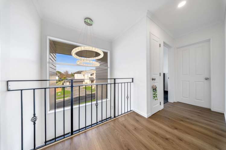 5 Seresin Crescent Mission Heights_11