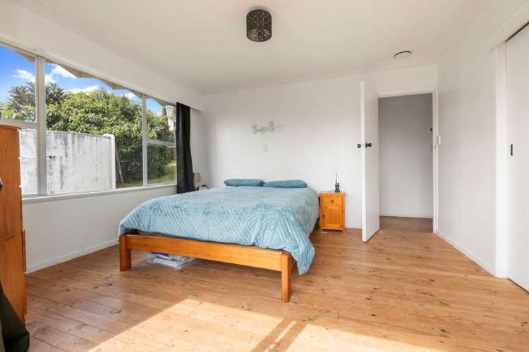 961 Whangaparaoa Road Manly_23