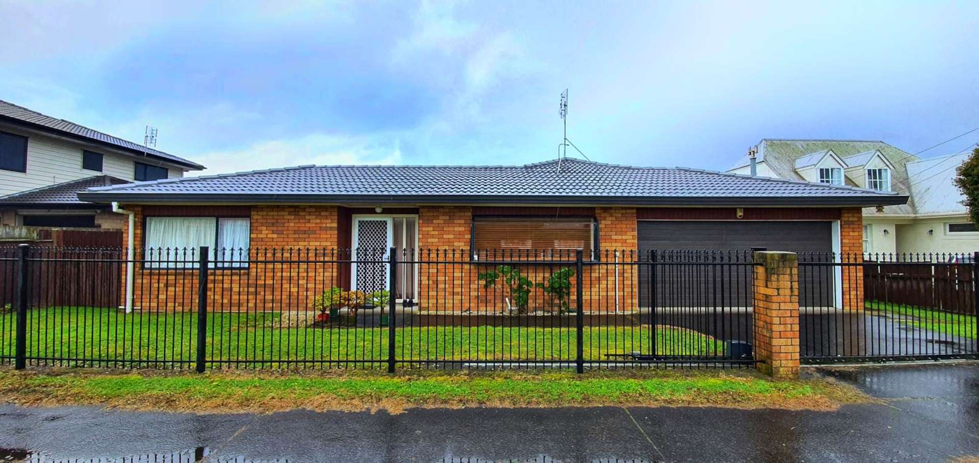 4 Hamilton Road Papatoetoe Manukau City Houses for Sale One Roof