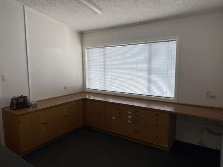 316 Broadway Stratford_11