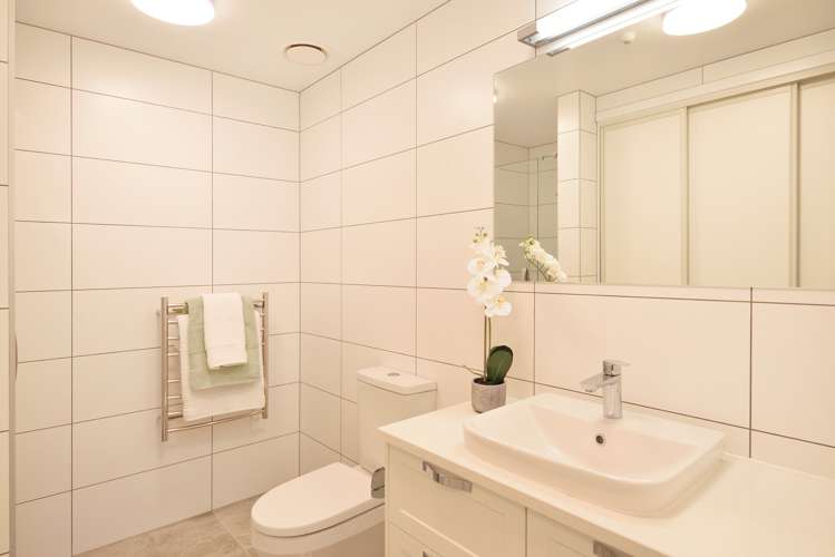 144 Eaves Bush Parade Orewa_9