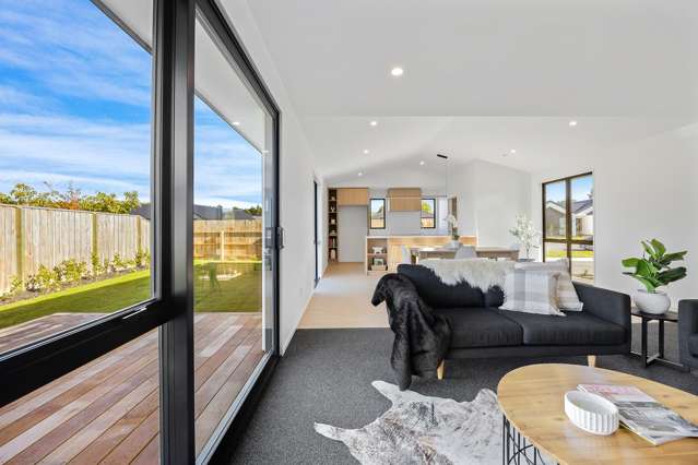 10 Plover Avenue Amberley_2