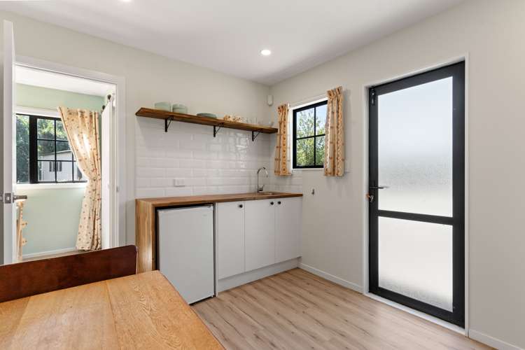 96b Kent Street Carterton_22