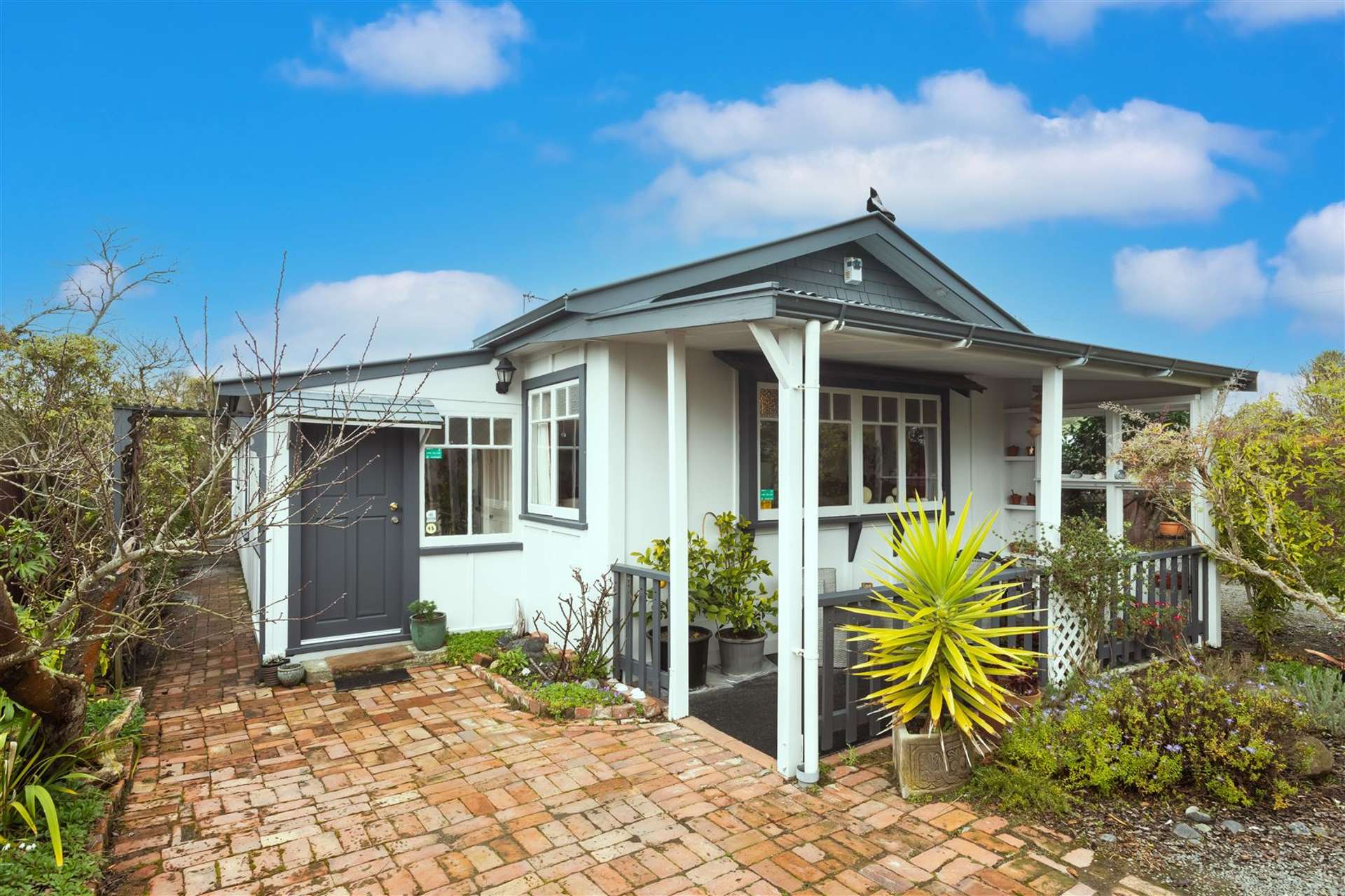 34 Featherstone Avenue Kairaki_0