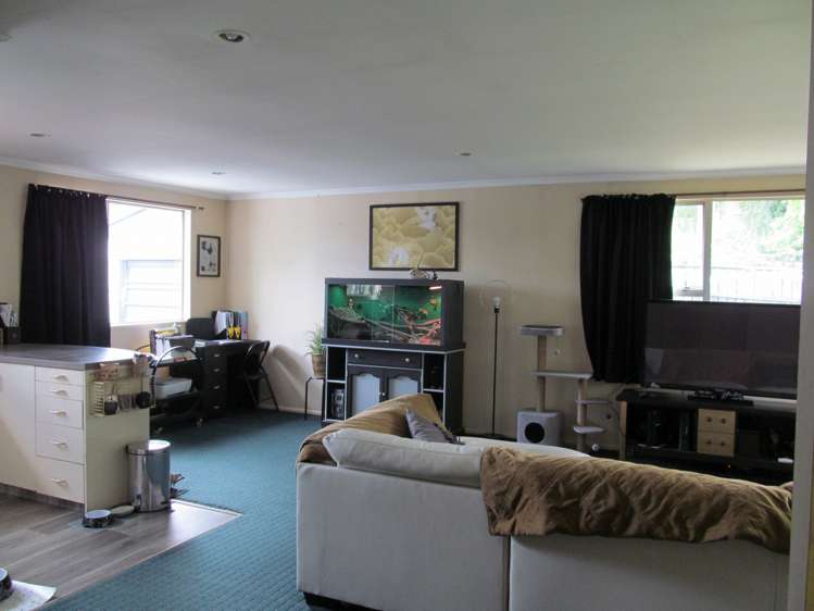 16 Don Place Alexandra_5