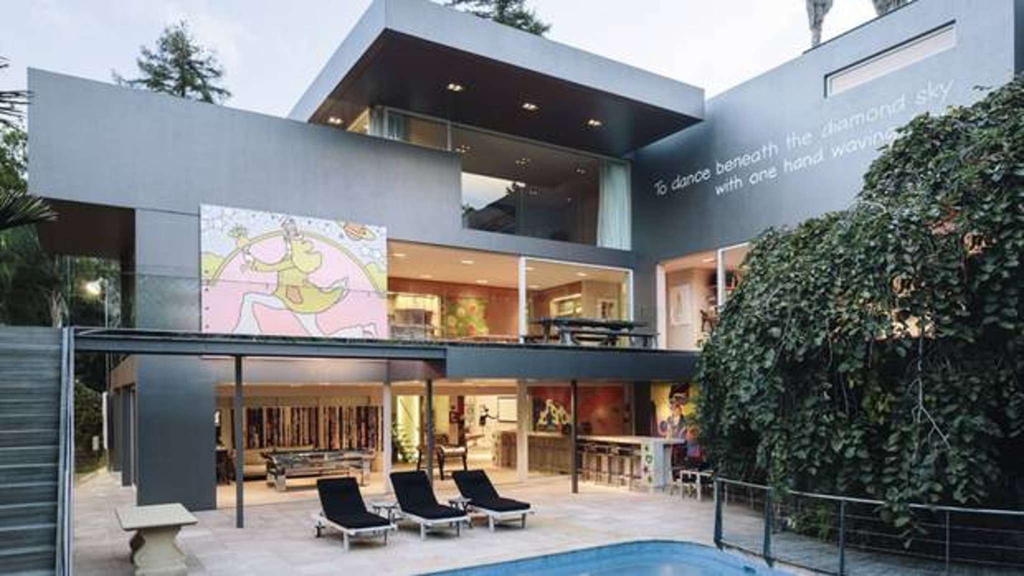 Is it a gallery? Is it a resort? No, it's a house in Remuera