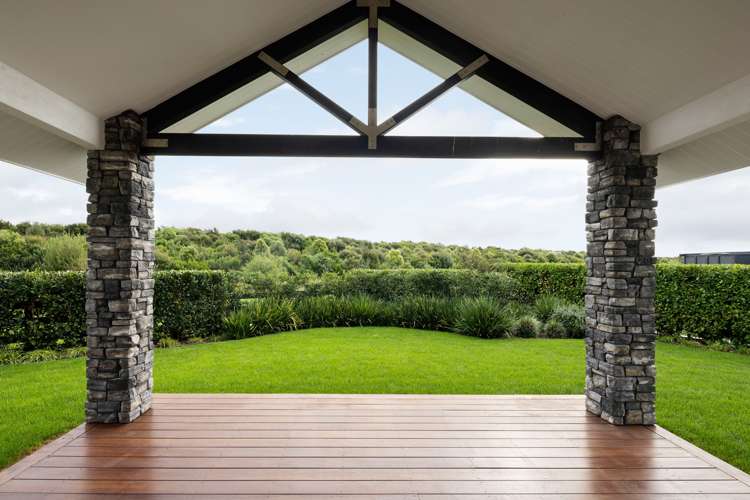 25 Alan Livingston Drive Cambridge_18