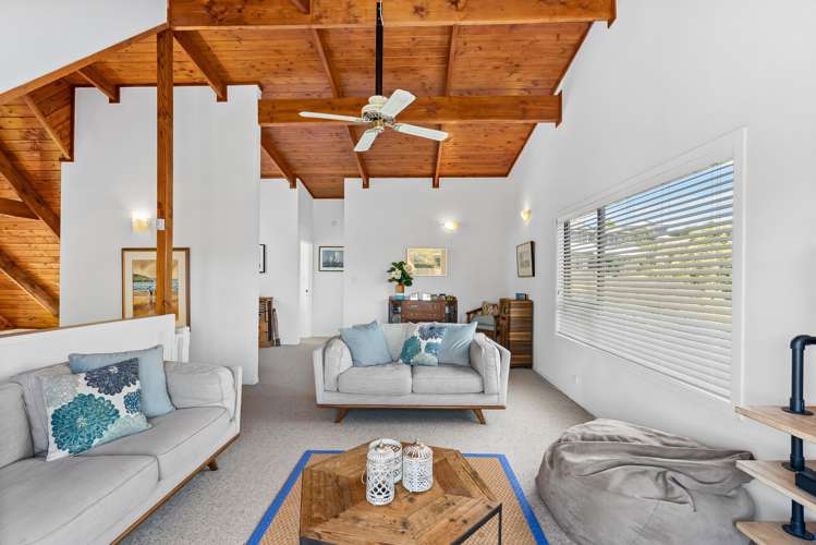 5 Alamar Crescent Mangawhai Heads_11