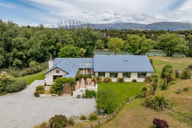 508 Lake Hawea - Albert Town Road Wanaka_3
