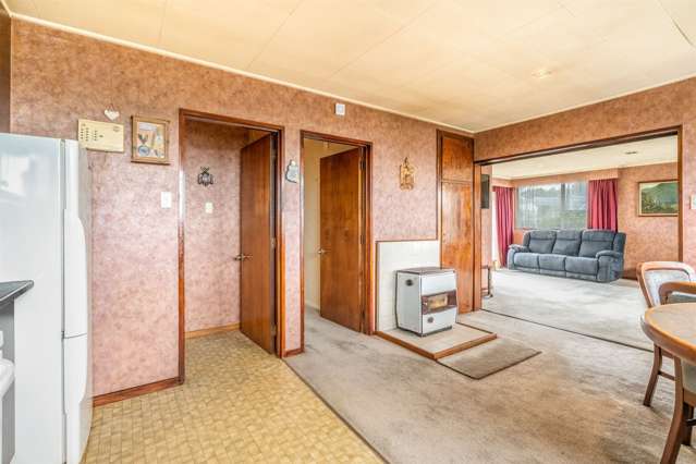 62 Arundel Crescent Strathern_4