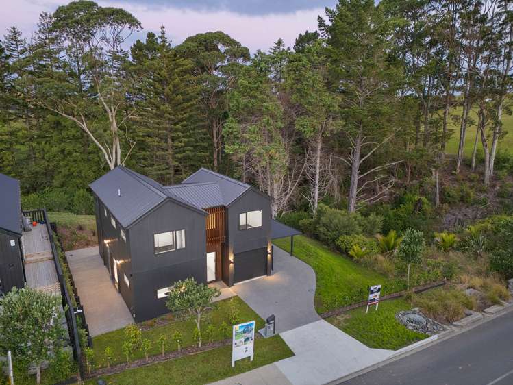 32 Ara Hills Drive_5