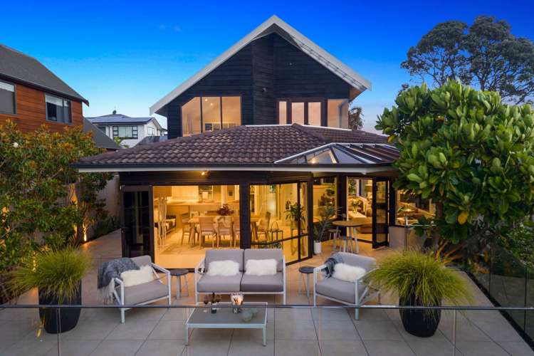 77 The Terrace Herald Island_1