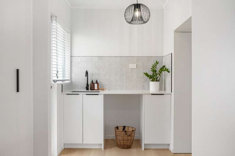 30A Vodanovich Road Te Atatu South_14