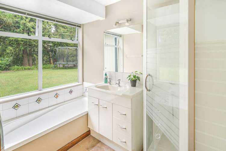 22 Chedworth Avenue Chedworth_11