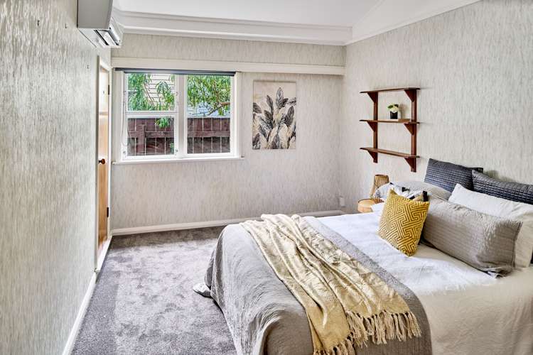 281 Riverside Drive Waterloo_8