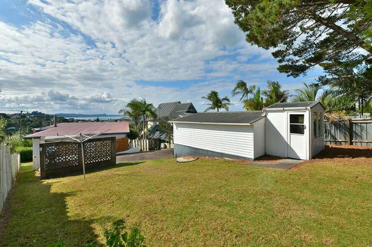 22 Scott Road Stanmore Bay_8