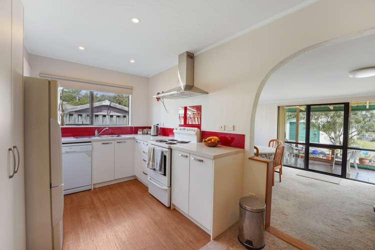 66 School Road Te Horo_11