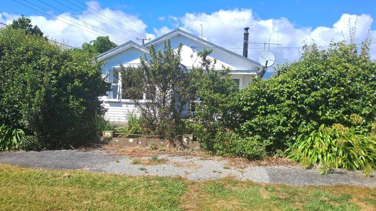 44 Disraeli Street Westport_11