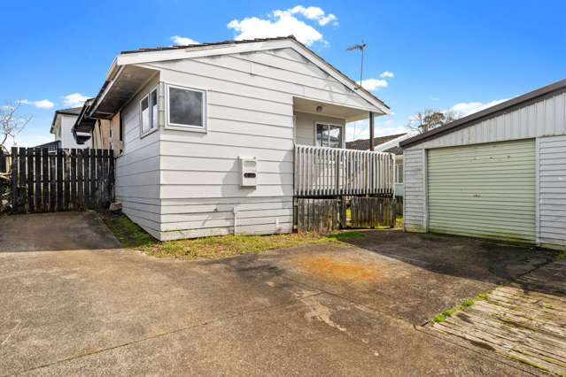 3A, 3B & 3 Hutton Street Otahuhu_1