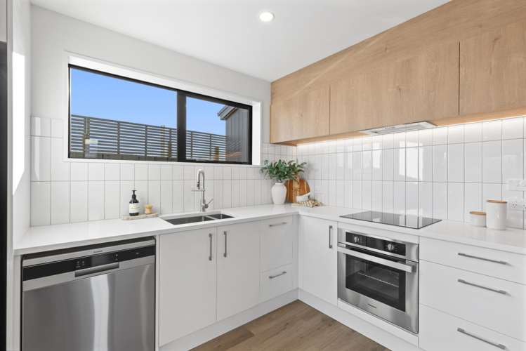 24 Shakespeare Road_3