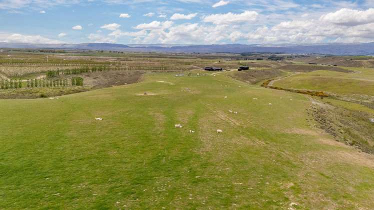 39 Kordia Way Waikerikeri_33