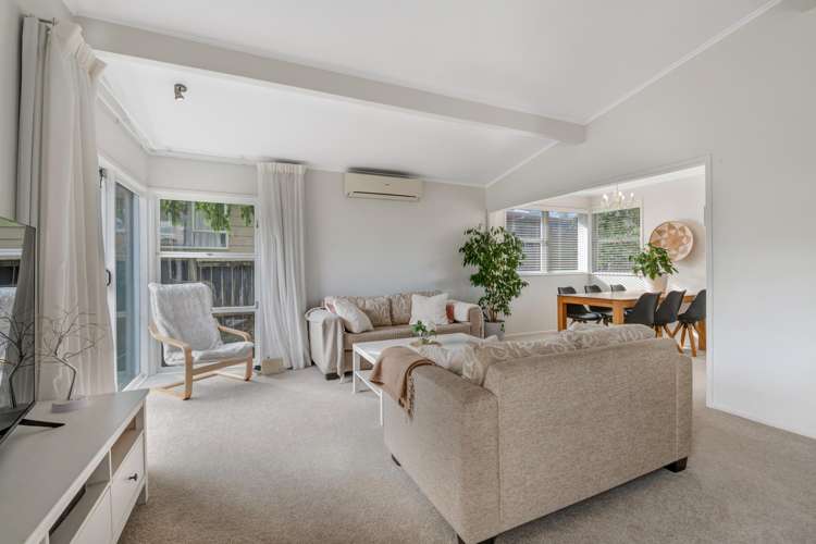 9 Woodstock Road Forrest Hill_3