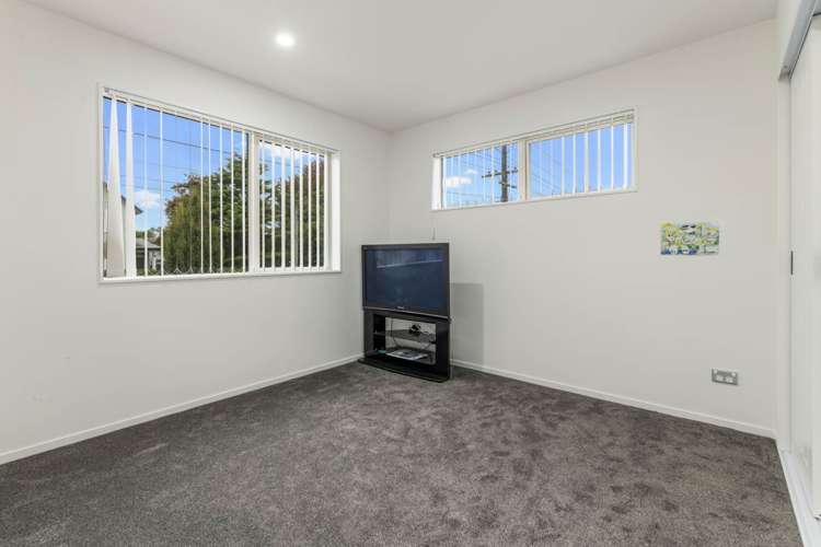 72a Grove Road Papakura_16