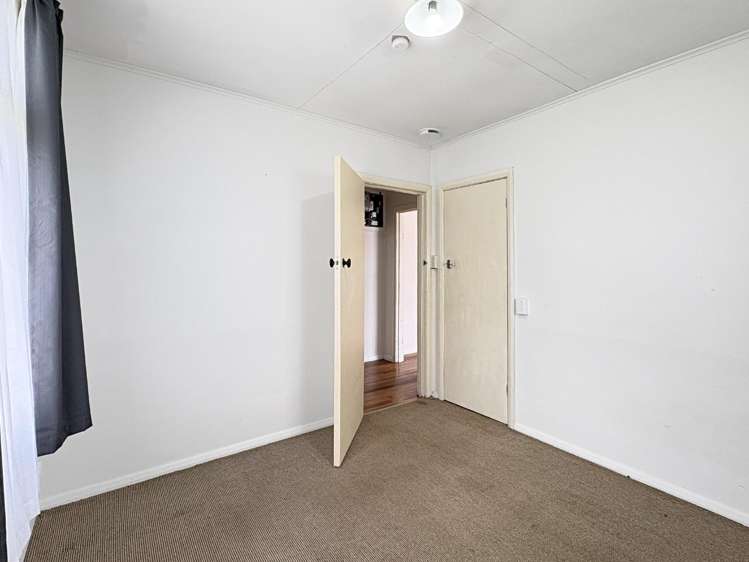 115 McLean Street 1193_5