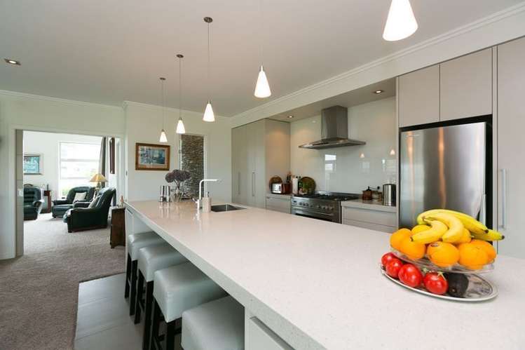 10 Saint Andrews Parkway Waiwhakaiho_35