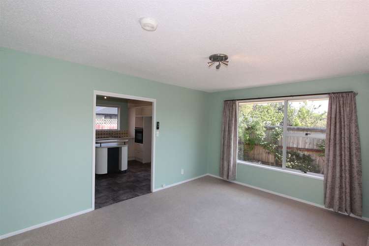 1/63a Vivian Street Burwood_7