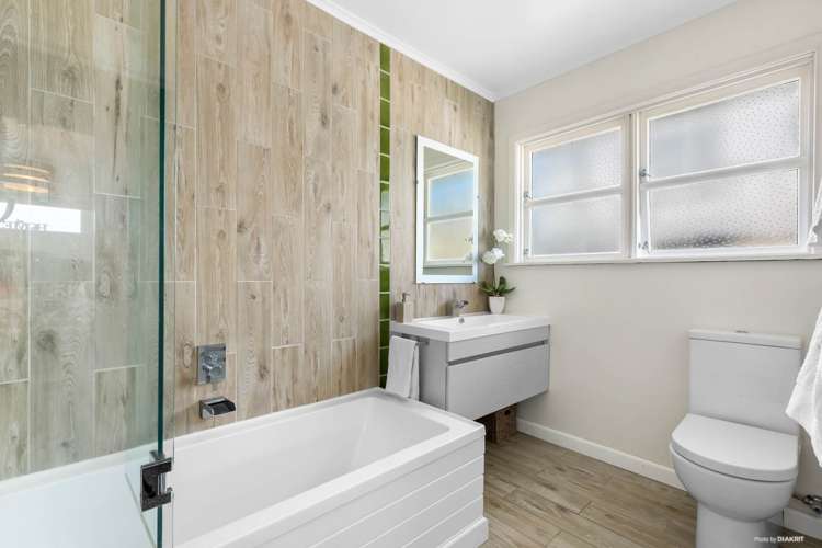 58 Karaka Road Beachlands_12