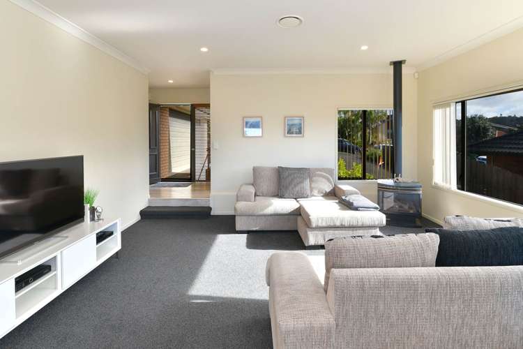 52 Roberta Crescent Orewa_4