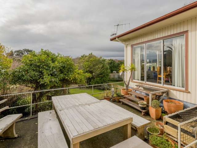 11 Titoki Road Raumati Beach_1