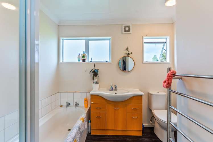 75 Atkinson Avenue Otaki Beach_7