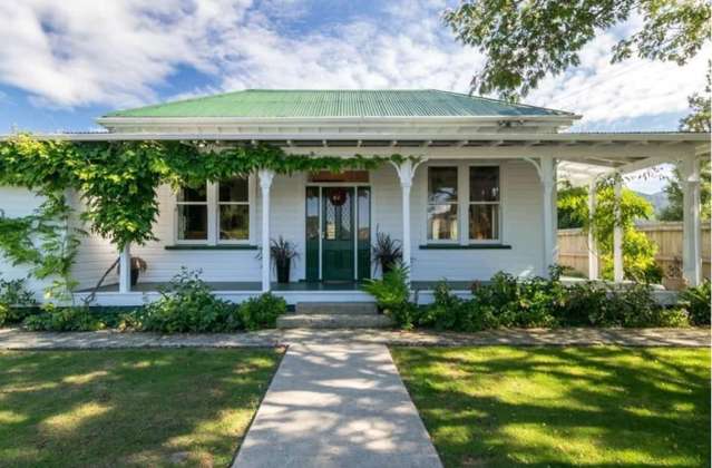 Stunning Fully Furnished Villa in Havelock