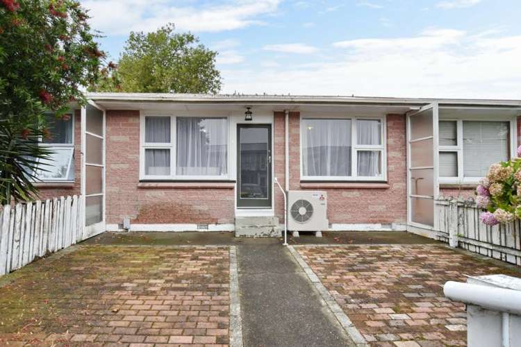 8 Packe Street Edgeware_11