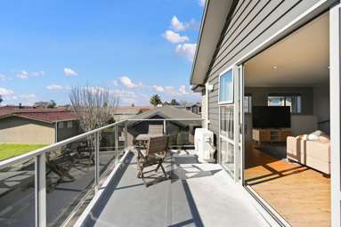 6 Stadium Lane_3