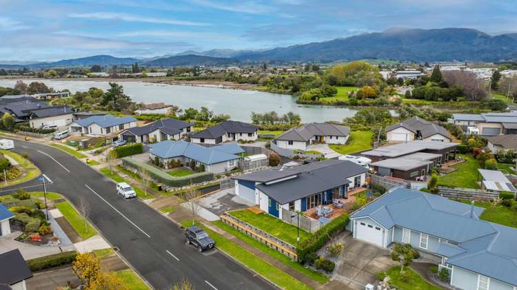 6 Memorial Drive Motueka_1