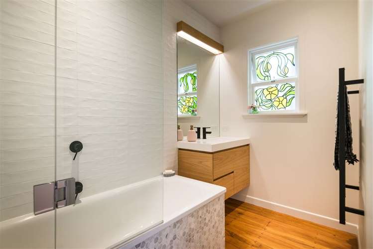 19a Wicklow Road Narrow Neck_14