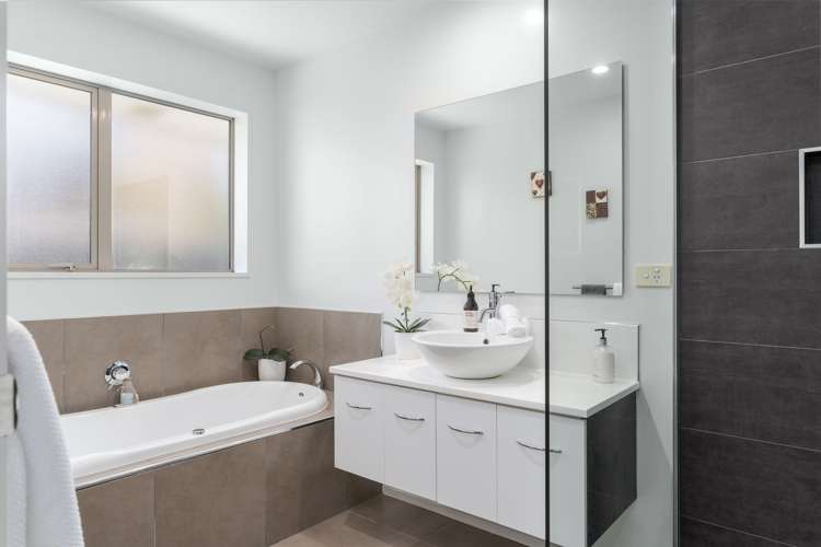 1 Ryton Way Wigram_17