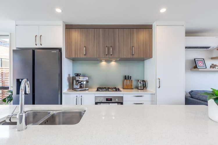 12 Seafarer Crescent Stanmore Bay_2