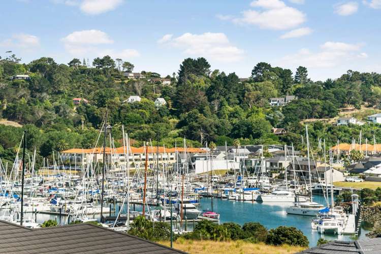 18 Kiwa Crescent Gulf Harbour_2